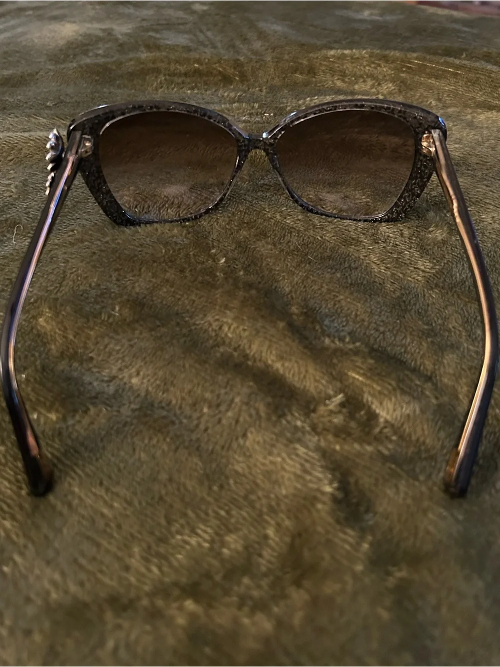 Marc Jacobs 347/S Daisy Flower Accent Cat-Eye Sunglasses - Black